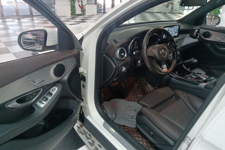 奔驰GLC 2016款 GLC 200 4MATIC中控内饰20