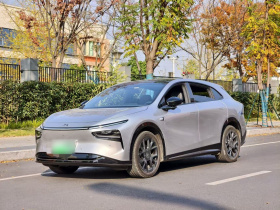 小鹏G7 2025款 702 超长续航 Max