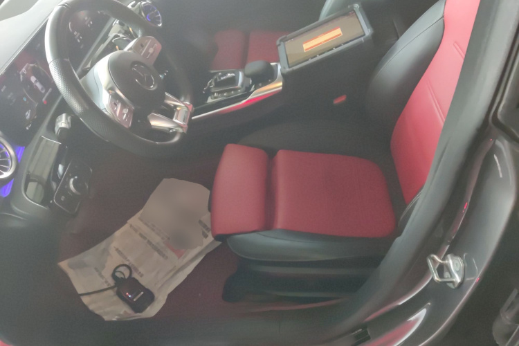 奔驰CLA AMG 2023款 AMG CLA 35 4MATIC中控内饰19