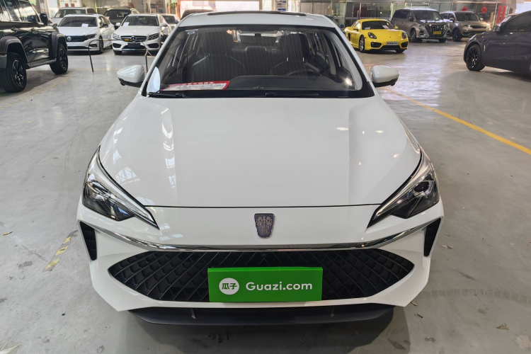 荣威i5 2023款 1.5L CVT尊荣版车身外观6004