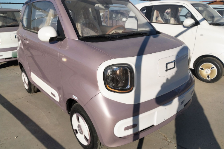 奔腾小马 2026款 222km 萌趣马 Plus车身外观3