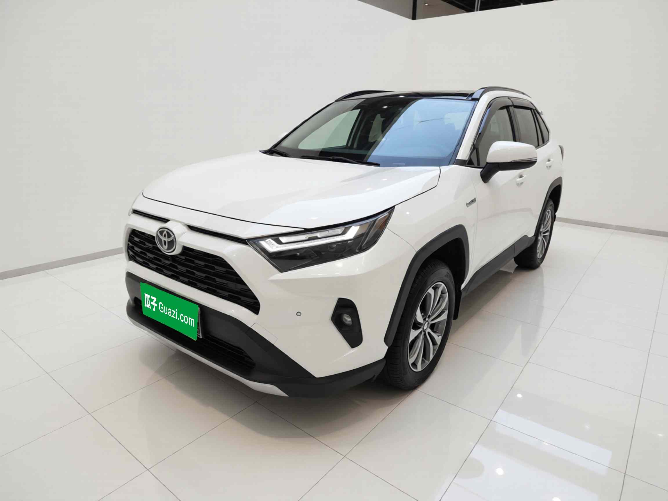 丰田 RAV4荣放 2024款 双擎 2.5L E-CVT两驱精英Plus版(2)