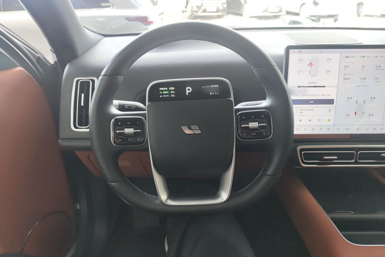 理想汽车 理想L8 2023款 Pro中控内饰13