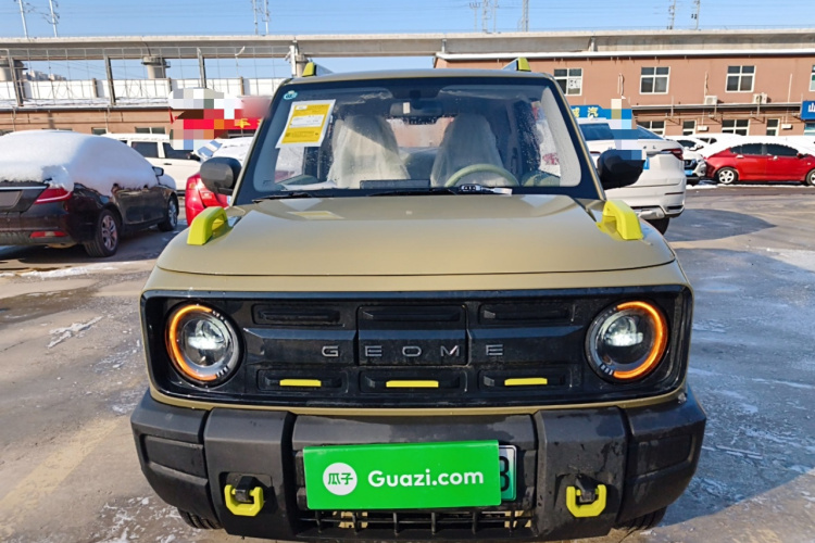 吉利银河 2025款 210km 熊猫骑士车身外观2