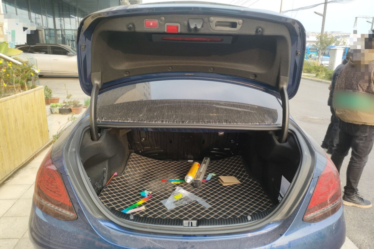 奔驰C级 2021款 C 260 L 运动星耀臻藏版局部细节23