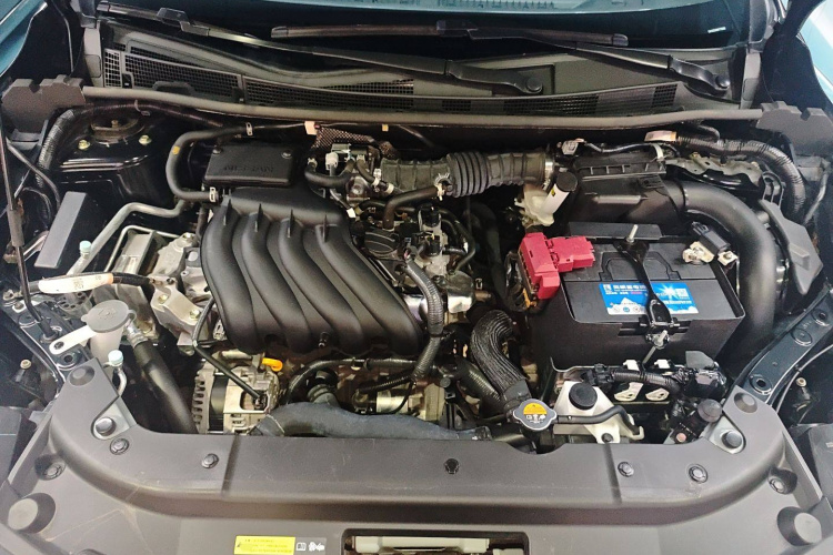 日产 轩逸 2022款 经典 1.6XE CVT舒适版机舱底盘24