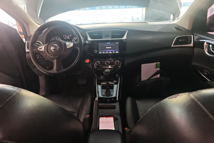 日产 轩逸 2016款 1.6XL  CVT尊享版中控内饰12