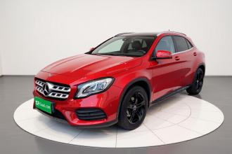 奔驰GLA 2019款 GLA 200 时尚型