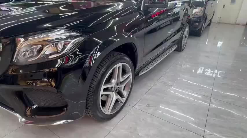 奔驰GLS 2017款 GLS 400 4MATIC豪华型实拍1