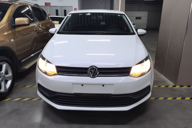 大众 Polo 2016款 1.4L 自动风尚型车身外观2