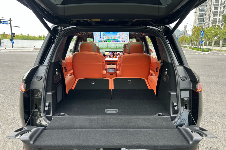 领克900 2025款 1.5T Ultra中控内饰7014