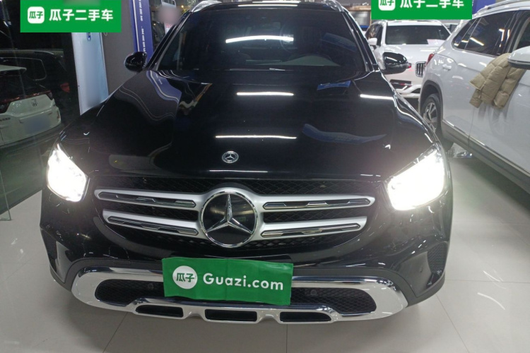 奔驰GLC 2021款 GLC 260 L 4MATIC 动感型车身外观2