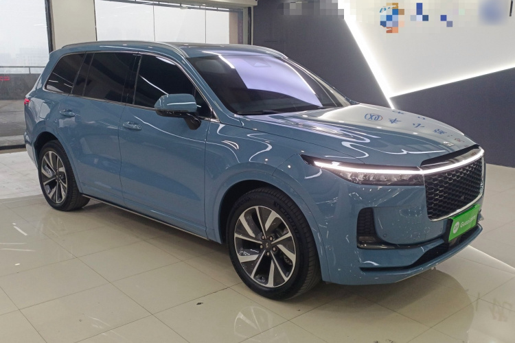 理想汽车 理想ONE 2021款 增程6座版车身外观3