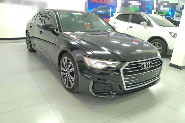 奥迪A6L 2019款 45 TFSI quattro 臻选动感型车身外观3