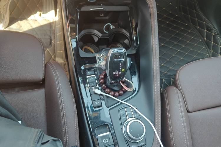 宝马X1 2021款 改款 xDrive25Li 尊享型局部细节18