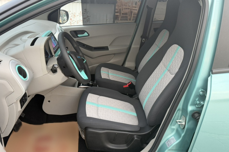 江铃集团新能源 易至EV2 2024款 201km 舒适型局部细节19