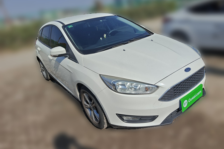 福特 福克斯 2017款 两厢 1.6L 自动舒适型智行版车身外观6002