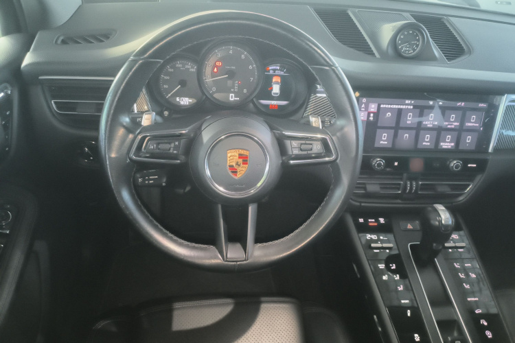 保时捷 2023款 Macan 2.0T中控内饰13