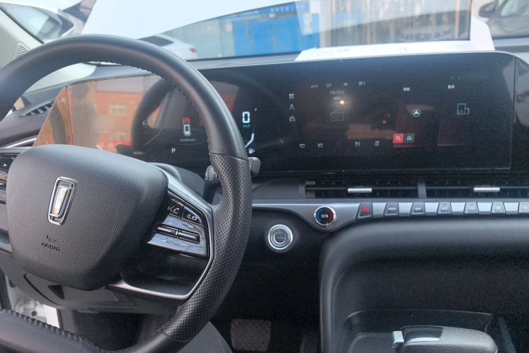 奔腾T55 2022款 1.5T 自动飞跃款中控内饰12