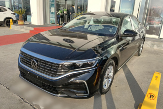 大众 帕萨特新能源 2025款 430PHEV 混动商务版