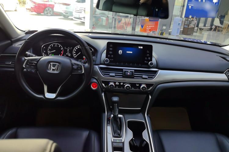 本田 雅阁 2018款 260TURBO 精英版 国VI中控内饰12