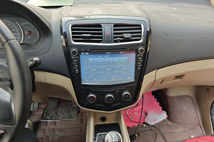 五菱汽车 五菱征程 2015款 1.8L豪华型LJ479QE2局部细节16