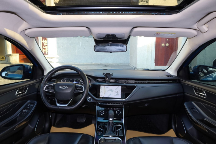 奇瑞 艾瑞泽GX 2019款 Pro 1.5T CVT睿色版 国VI中控内饰7006