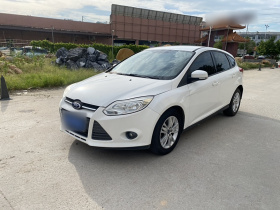 福特 福克斯 2012款 两厢 1.6L 自动舒适型