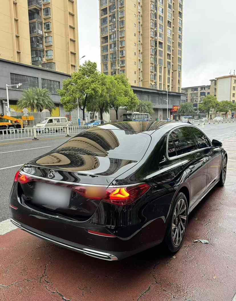 奔驰E级 2025款 E 300 L 豪华型(3)