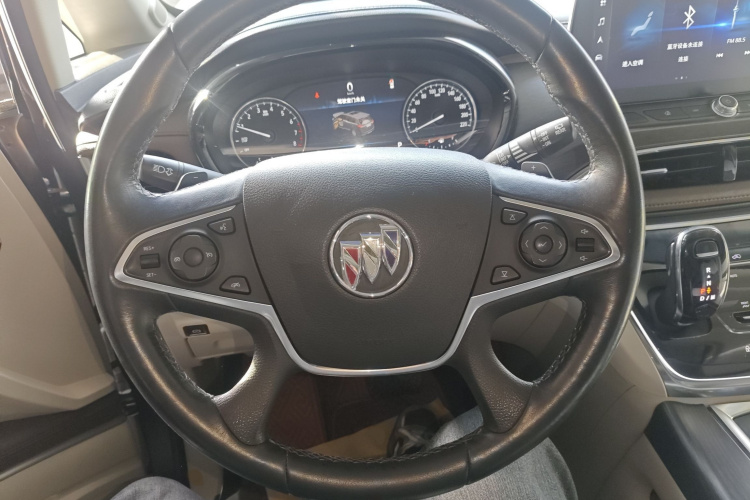 别克GL8 2020款 陆上公务舱 652T 尊贵型局部细节13