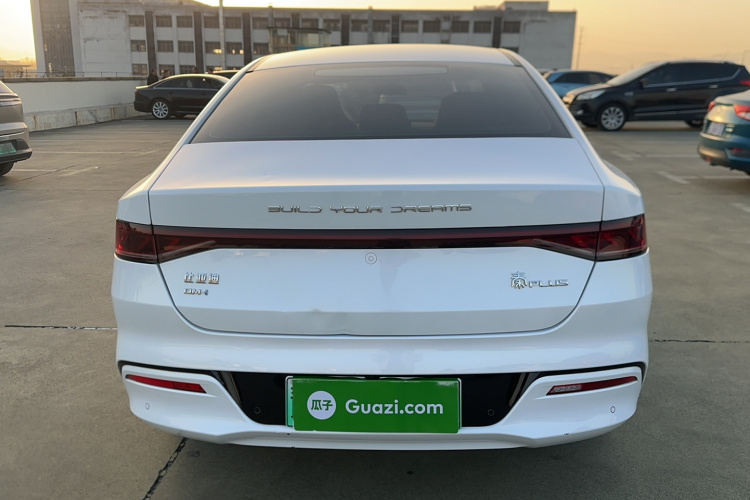 比亚迪 秦PLUS 2024款 荣耀版 DM-i 55KM领先型车身外观6006