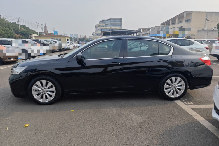 本田 雅阁 2014款 2.4L EX 豪华版车身外观4