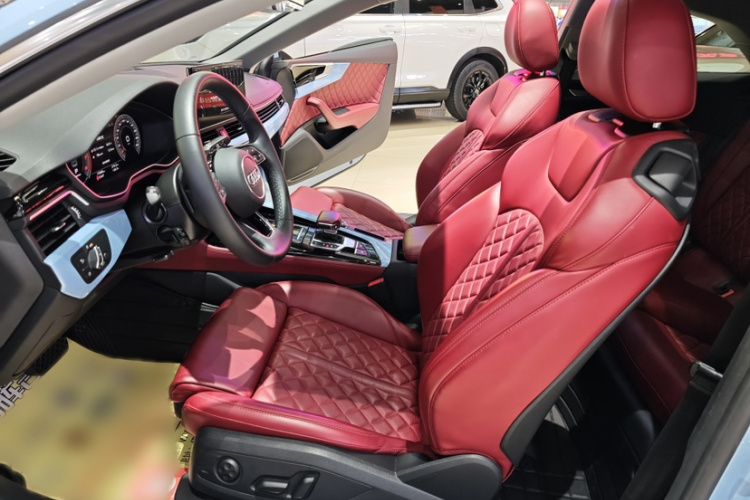 奥迪A5 2023款 Coupe 40 TFSI 时尚动感型中控内饰7006