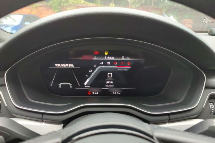奥迪A4L 2022款 40 TFSI 豪华动感型局部细节14