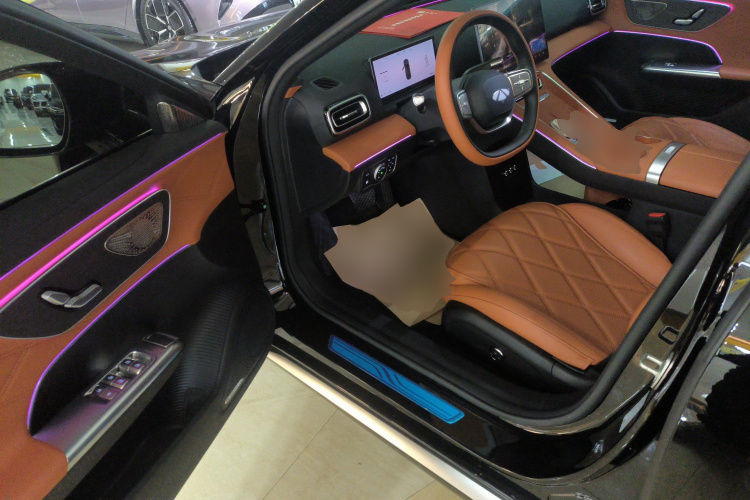 奇瑞风云 风云A9L 2025款 260伯牙奢享版中控内饰7003