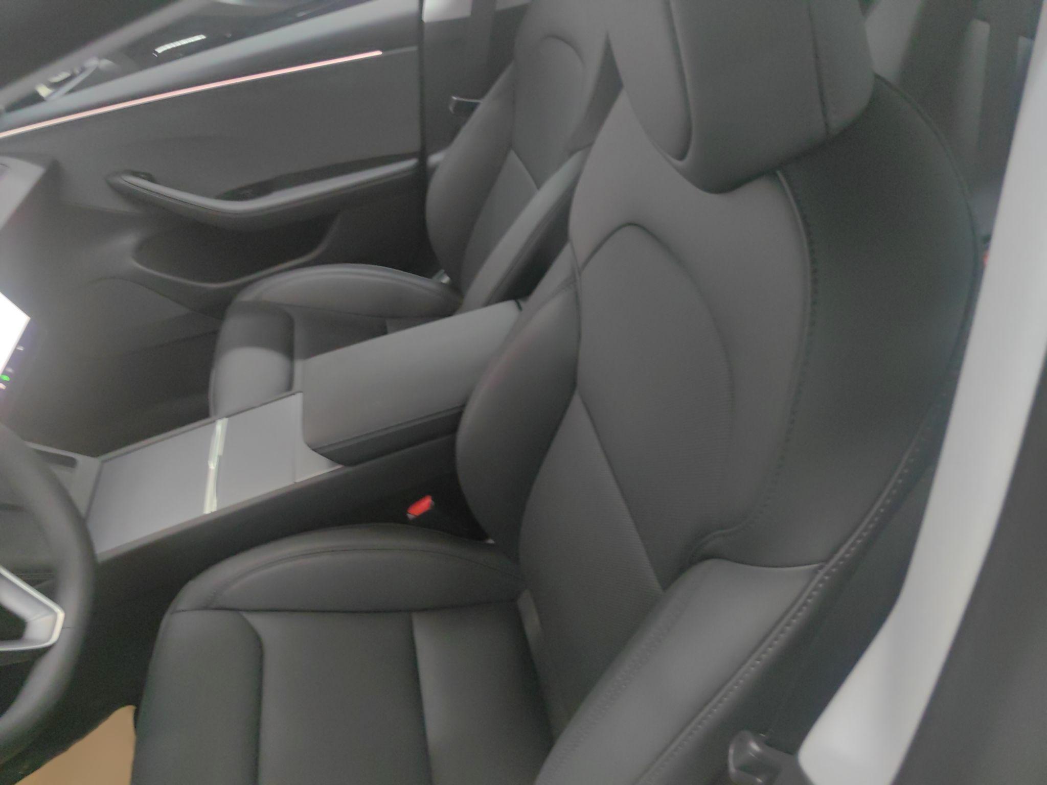 特斯拉 Model 3 2025款 后轮驱动版