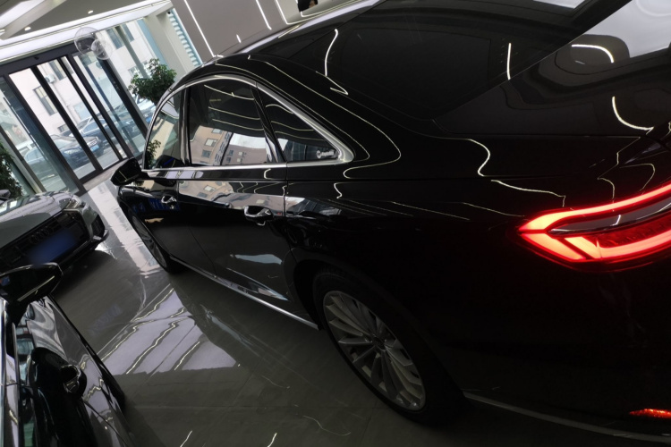 奥迪A8 2022款 A8L 50 TFSI quattro 舒适型典藏版车身外观6003