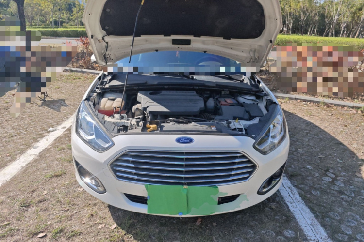 福特 福睿斯 2017款 幸福版 1.5L 自动时尚型局部细节24