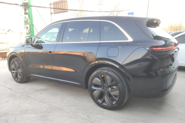 理想汽车 理想L6 2024款 Pro车身外观4