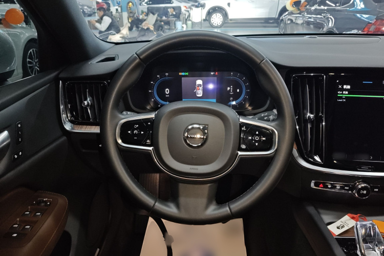 沃尔沃S60 2024款 B4 智远豪华版中控内饰13