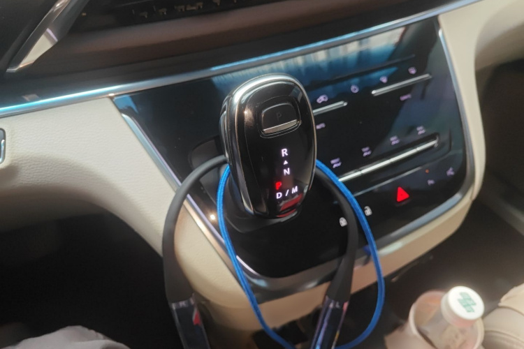 别克GL8 2020款 陆上公务舱 652T 尊贵型局部细节18