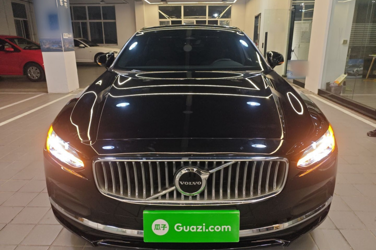 沃尔沃S90 2022款 B5 智远豪华版车身外观2