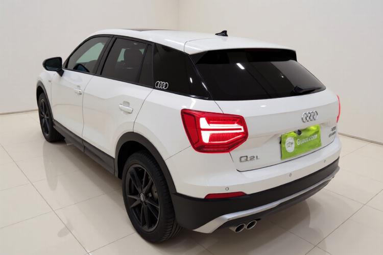 奥迪Q2L 2020款 35 TFSI 进取动感型车身外观5