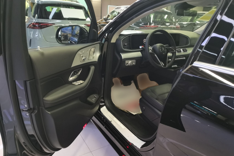 奔驰GLE轿跑 2024款 GLE 350 4MATIC 轿跑SUV 时尚型中控内饰20