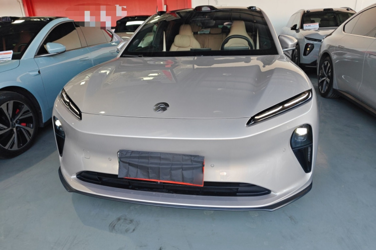 蔚来ET5T 2023款 75kWh Touring车身外观2