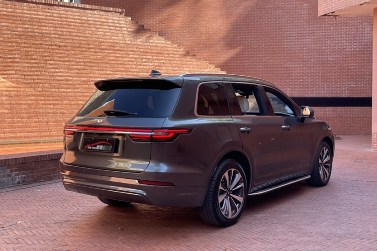 理想汽车 理想ONE 2020款 增程6座版车身外观6007