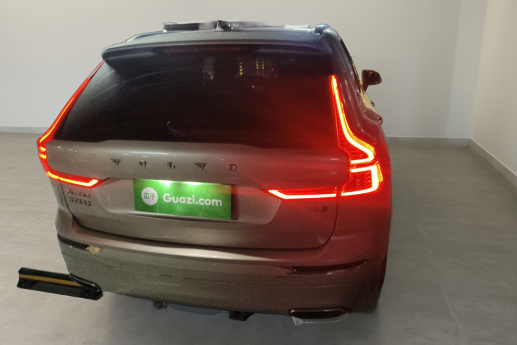 沃尔沃XC60 2021款 T5 四驱智远豪华版车身外观6