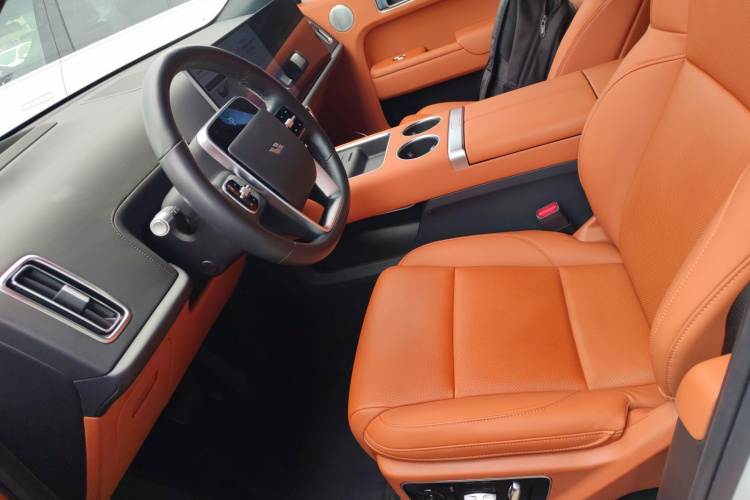 理想汽车 理想L7 2024款 Ultra中控内饰19