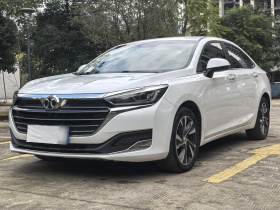 北京汽车 北京U7 2019款 1.5T 手动精英版 国VI