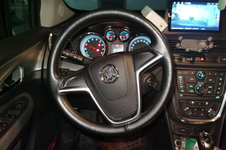 别克 昂科拉 2015款 1.4T 自动两驱都市精英型中控内饰13